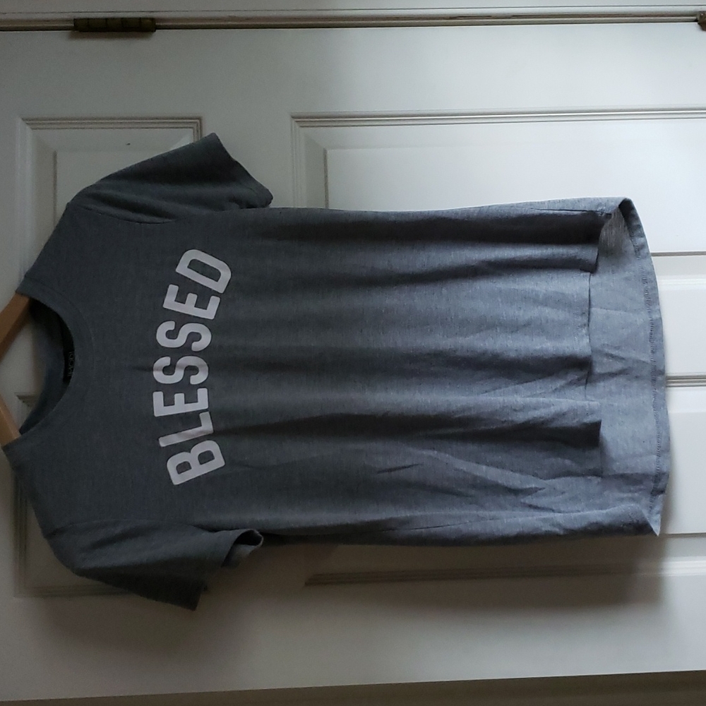Women's T shirt